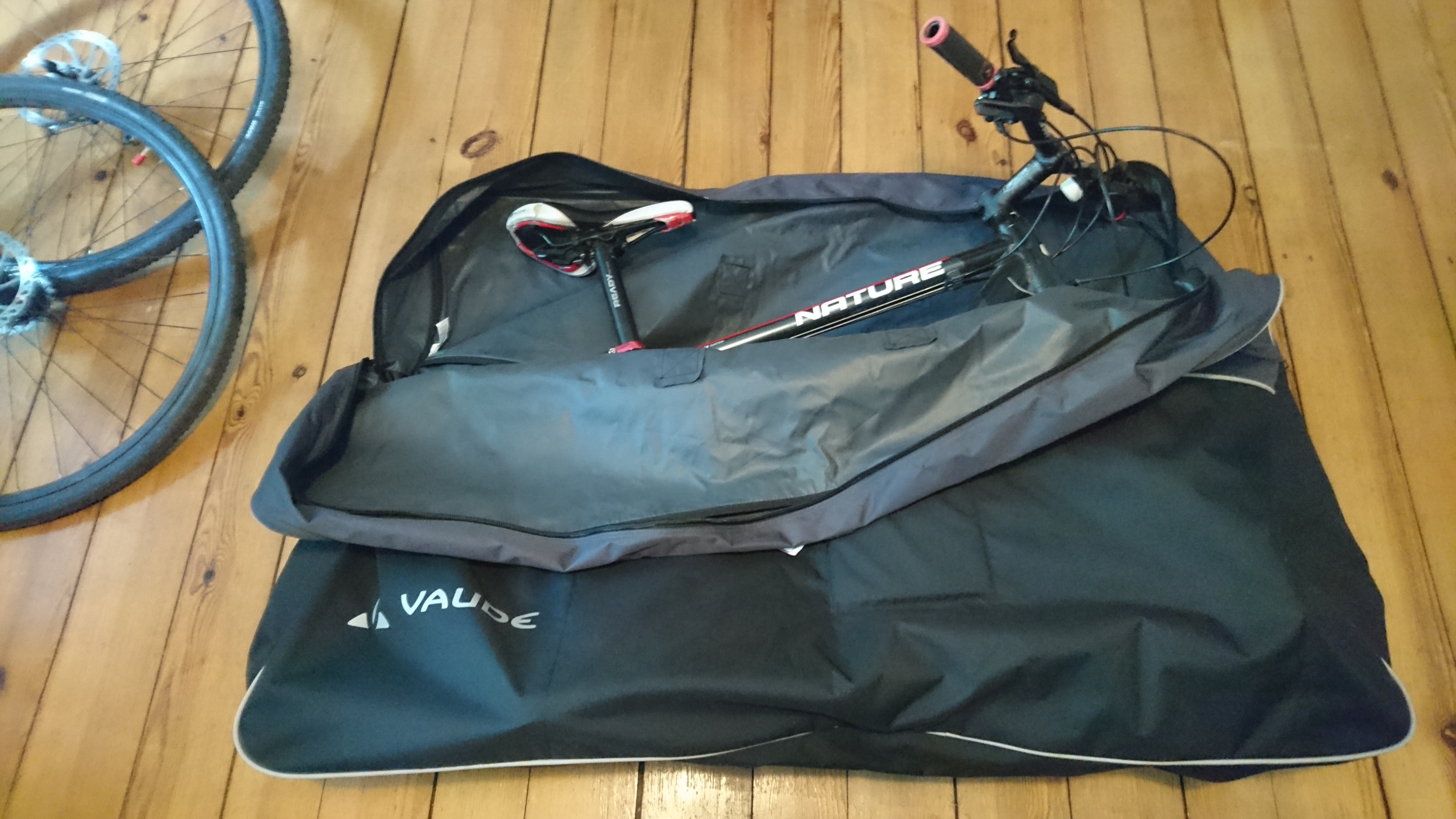 bigbikebaghalbvoll velominate